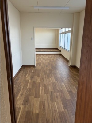 ②奥の部屋入口より撮影